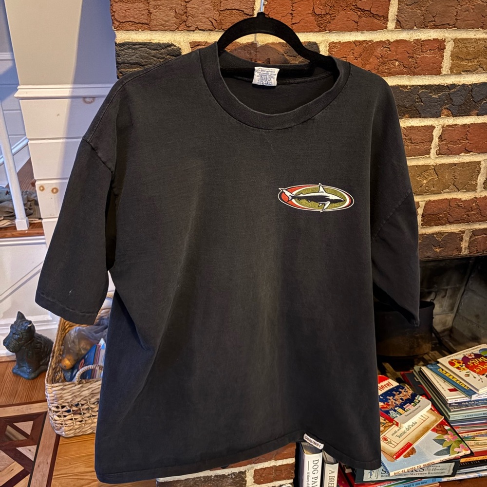Crazy Shirt Hawaii San Francisco shark shirt